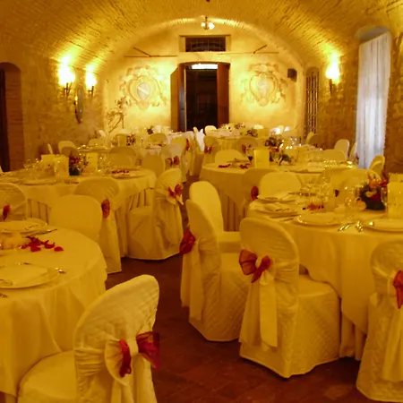 Castello Di ベッド・アンド・ブレックファスト Vigoleno