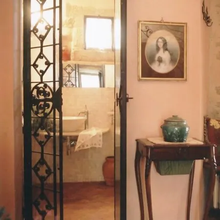 Castello Di Vigoleno