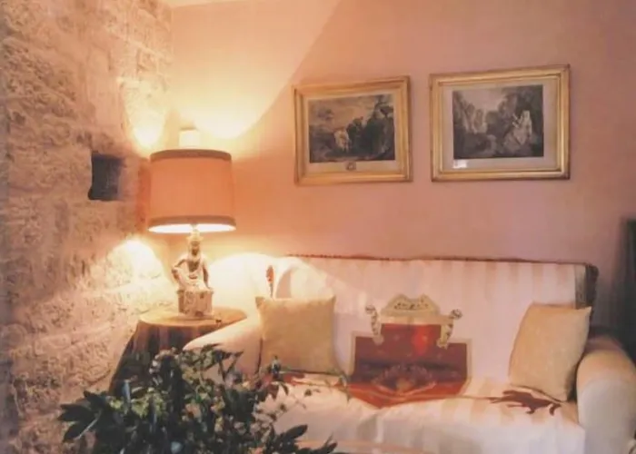 Castello Di Couette-café Vigoleno