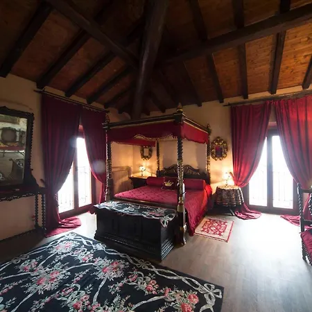 Castello Di 4* Vigoleno