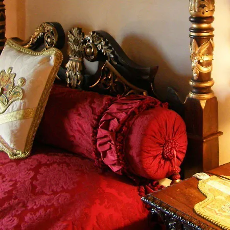 Castello Di Отель типа 