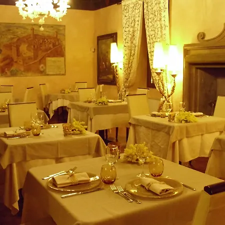 Castello Di Vigoleno