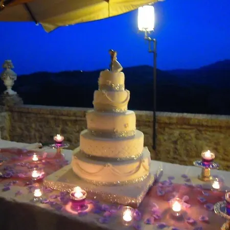 Couette-café Castello Di