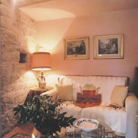 Castello Di Отель типа 
