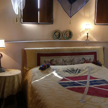 Castello Di Bed and breakfast Vigoleno
