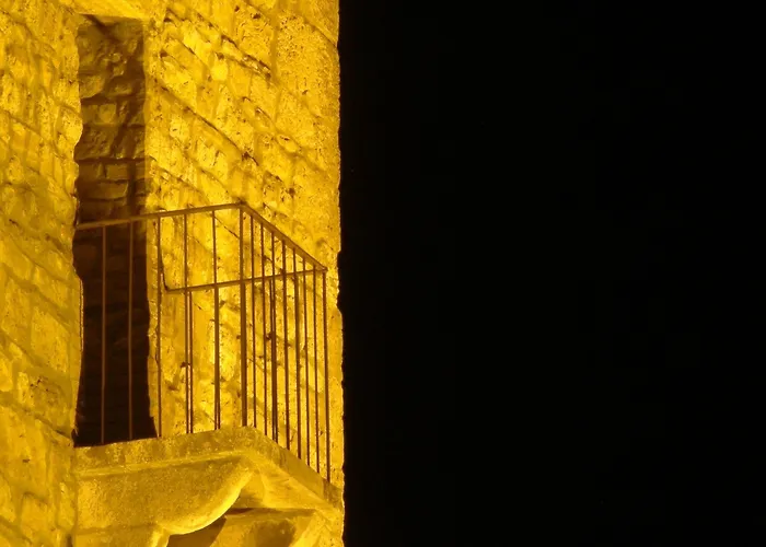 Castello Di 4*
