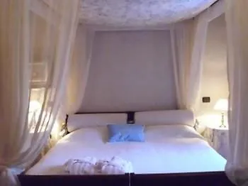 Castello Di Vigoleno