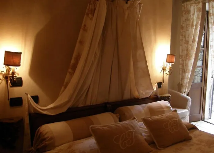 Castello Di Alojamento de Acomodação e Pequeno-almoço